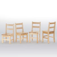 Chaises en bois